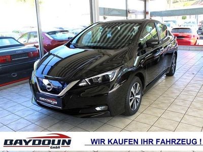 Second-hand Nissan Leaf Acenta 110 kW (150 CP) 2022 Negru Hatchback