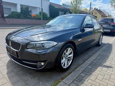 Gebraucht BMW 523 Sport Line 204 PS (150 kW) 2011 Grau Limousine