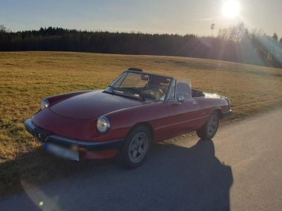 Gebraucht Alfa Romeo Spider 116 PS (85 kW) 1987 Rot Cabrio
