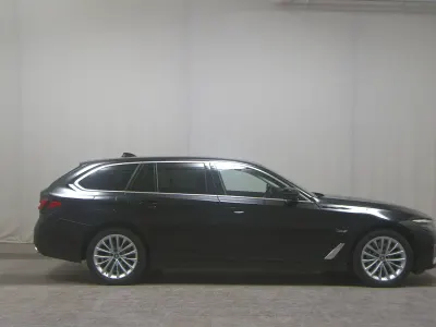 Gebraucht BMW 530e Luxury Line 292 PS (214 kW) 2021 Schwarz Limousine