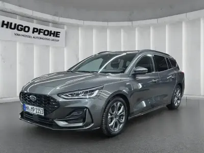 Gebraucht Ford Focus ST-Line X 155 PS (114 kW) 2024 Grau Limousine