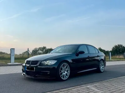 Gebraucht BMW 325 M Sport 216 PS (158 kW) 2007 Schwarz Limousine