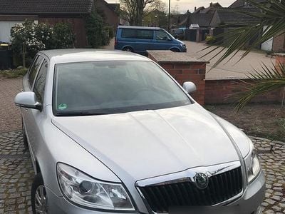 Gebraucht Skoda Octavia 105 PS (77 kW) 2010 Silber Kombi