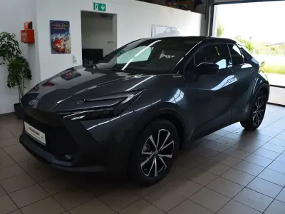 Neu Toyota C-HR 197 PS (144 kW) 2025 Grau SUV