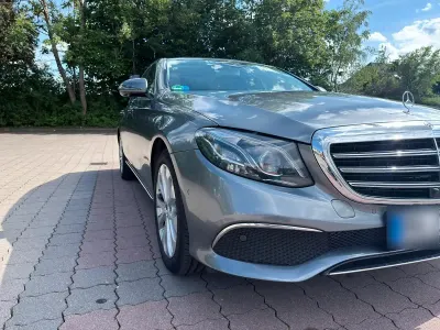 Gebraucht Mercedes E300 Avantgarde 258 PS (189 kW) 2019 Limousine