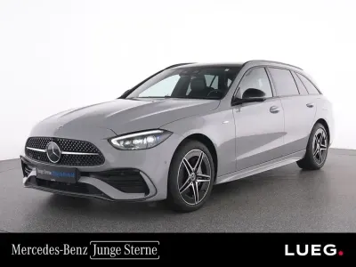 Używany Mercedes C300e AMG 313 KM (230 kW) 2025 Szary Sedan/Limuzyna