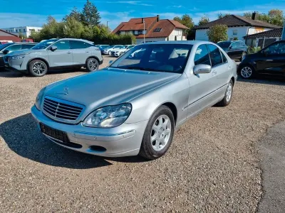 Używany Mercedes S430 279 KM (205 kW) 2001 Srebrny Sedan/Limuzyna