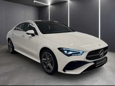 Gebraucht Mercedes CLA200 163 PS (119 kW) 2024 Weiß Coupé