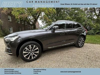 Grau Gebraucht 2024 Volvo XC60 Plus SUV | 43.990 € (Fairer Preis)