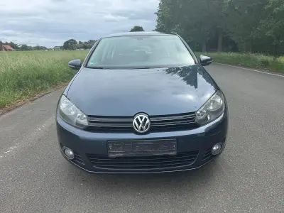 Gebraucht VW Golf VI 80 PS (58 kW) 2009 Blau Kleinwagen