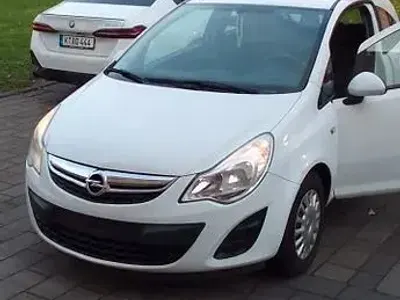 Gebraucht Opel Corsa Energy 69 PS (50 kW) 2014 Weiß Kleinwagen