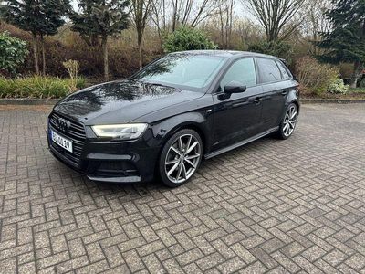 Gebraucht Audi A3 Sport 184 PS (135 kW) 2018 Schwarz Limousine