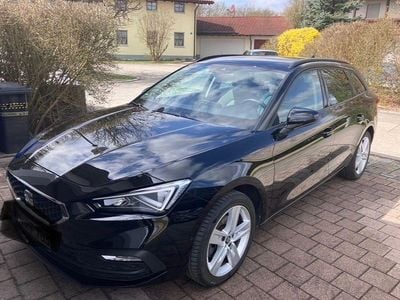 Second-hand Seat Leon Style 150 CP (110 kW) 2021 Negru Berlinǎ