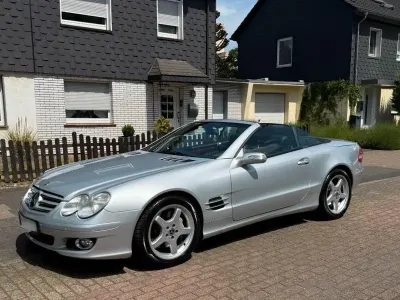 Gebraucht Mercedes SL500 387 PS (284 kW) 2006 Silber Cabrio