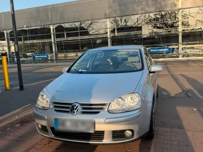 Brugt VW Golf V 115 HK (84 kW) 2005 Grå Hatchback