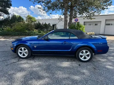 Gebraucht Ford Mustang 205 PS (150 kW) 2008 Blau Cabrio