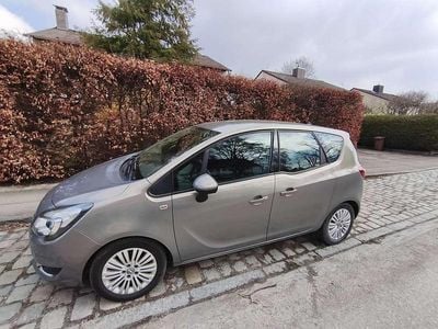 Gebraucht Opel Meriva 120 PS (88 kW) 2014 Braun Van / Kleinbus
