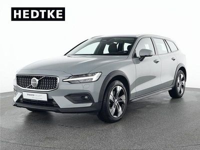 Gebraucht Volvo V60 CC Ultimate 197 PS (144 kW) 2023 Grau Kombi