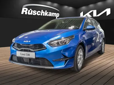 Gebraucht Kia Ceed Sportswagon Vision 140 PS (102 kW) 2024 Blau Kombi