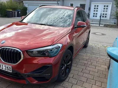 Gebraucht BMW X1 Sport Line 220 PS (161 kW) 2020 Orange SUV