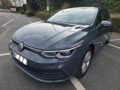 Gebraucht VW Golf VII Style 150 PS (110 kW) 2020 Grau Limousine