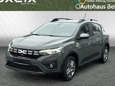 Usata Dacia Sandero Expression 110 CV (80 kW) 2023 Grigio Berlina