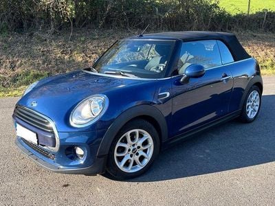 Gebraucht Mini Cooper D 116 PS (85 kW) 2017 Blau Kleinwagen