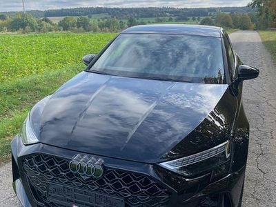 Gebraucht Audi RS3 Ambiente 400 PS (294 kW) 2025 Schwarz Limousine