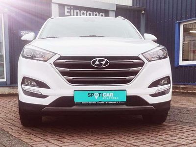 Gebraucht Hyundai Tucson Trend 132 PS (97 kW) 2017 Polar white / sol SUV