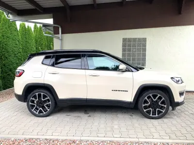 Gebraucht Jeep Compass Limited 150 PS (110 kW) 2021 Weiß SUV