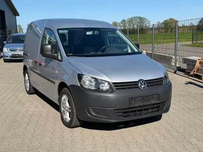 Gebraucht VW Caddy 102 PS (75 kW) 2013 Silber Van / Kleinbus