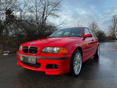 Rot Gebraucht 2000 BMW 320 M Sport Kombi | 5.000 € (Teuer)