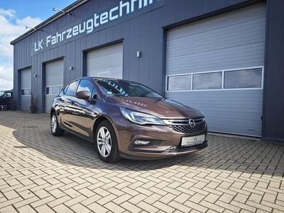 Gebraucht Opel Astra Dynamic 105 PS (77 kW) 2016 Braun Kombi