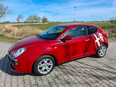 Usata Alfa Romeo MiTo 138 CV (101 kW) 2010 Rosso Utilitaria