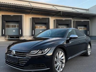 Second-hand VW Arteon 240 CP (176 kW) 2017 Negru Hatchback