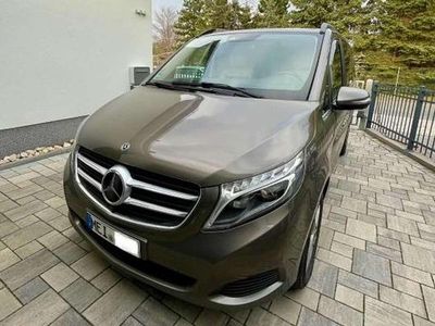 Gebraucht Mercedes V250 Avantgarde Edition 190 PS (139 kW) 2018 Grau Van / Kleinbus