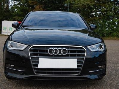 Gebraucht Audi A3 Ambition 110 PS (80 kW) 2015 Schwarz Limousine