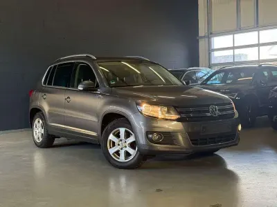 Gebraucht VW Tiguan Sportline 160 PS (117 kW) 2014 Grau SUV