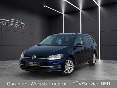 Gebraucht VW Golf VII Comfortline 135 PS (99 kW) 2018 Blau Limousine