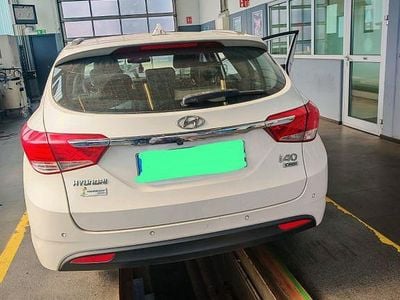 Usata Hyundai i40 Premium 136 CV (100 kW) 2014 Bianco Station wagon