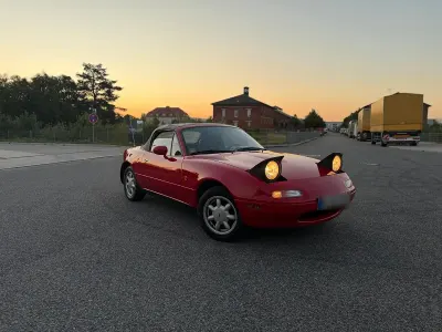 Gebraucht Mazda MX5 116 PS (85 kW) 1990 Rot Cabrio