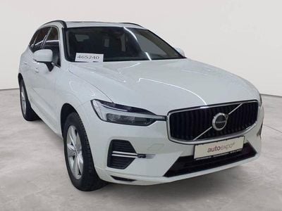 Crystal weißperleffekt Gebraucht 2021 Volvo XC60 Momentum SUV | 31.990 € (Superpreis)