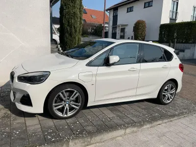 Używany BMW 225 M Sport 225 KM (165 kW) 2019 Biały Sedan/Limuzyna