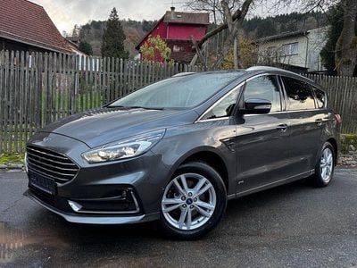 Gebraucht Ford S-MAX Titanium 190 PS (139 kW) 2021 Grau Van / Kleinbus