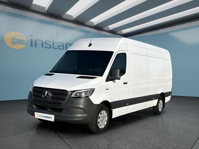 Nouă Mercedes E-Sprinter 100 kW (136 CP) 2025 Alb Van