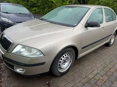 Gebraucht Skoda Octavia Team Edition 102 PS (75 kW) 2004 Beige Limousine