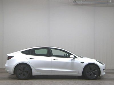 Weiss Gebraucht 2021 Tesla Model 3 Limousine | 22.480 € (Fairer Preis)