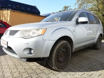 Brugt Mitsubishi Outlander 140 HK (102 kW) 2007 Grå SUV
