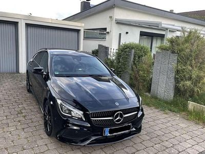 Gebraucht Mercedes CLA250 Shooting Brake 211 PS (155 kW) 2018 Schwarz Kombi