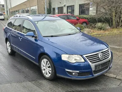 Gebraucht VW Passat 140 PS (102 kW) 2006 Blau Kombi